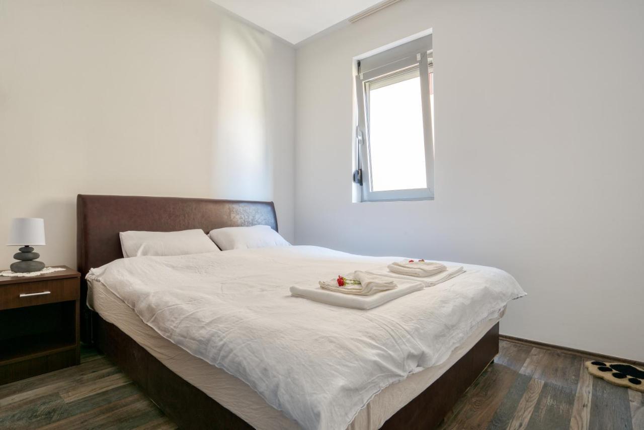 Apartment With A View Μπούντβα Εξωτερικό φωτογραφία